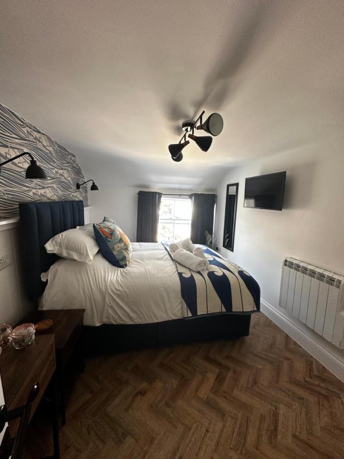 The Lugger Hotel *